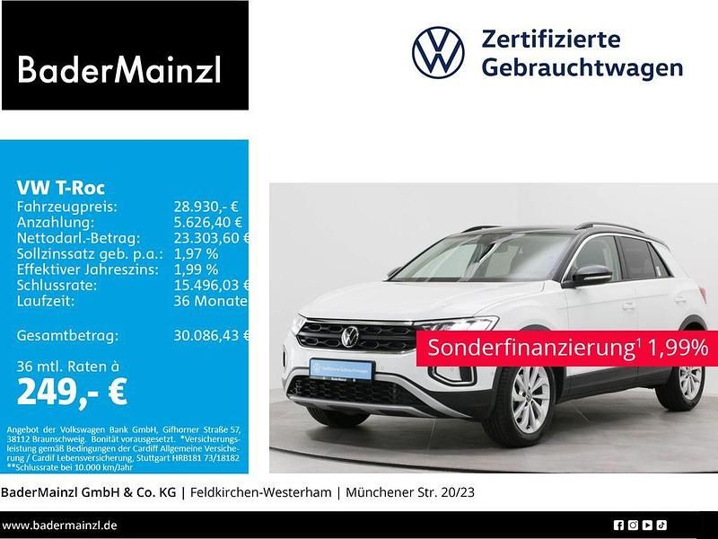 Pure white/schwarz Gebraucht 2023 VW T-Roc Life SUV | 28.930 € (Fairer Preis) - Bild 1/4
