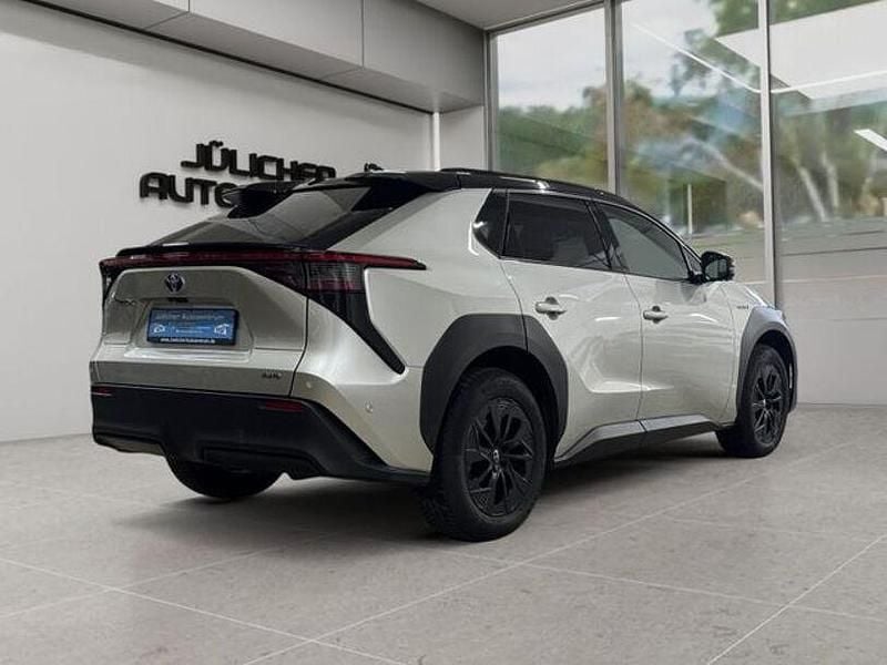 Gebraucht Toyota bZ4X Comfort 160 kW (218 PS) 2022 Grau SUV