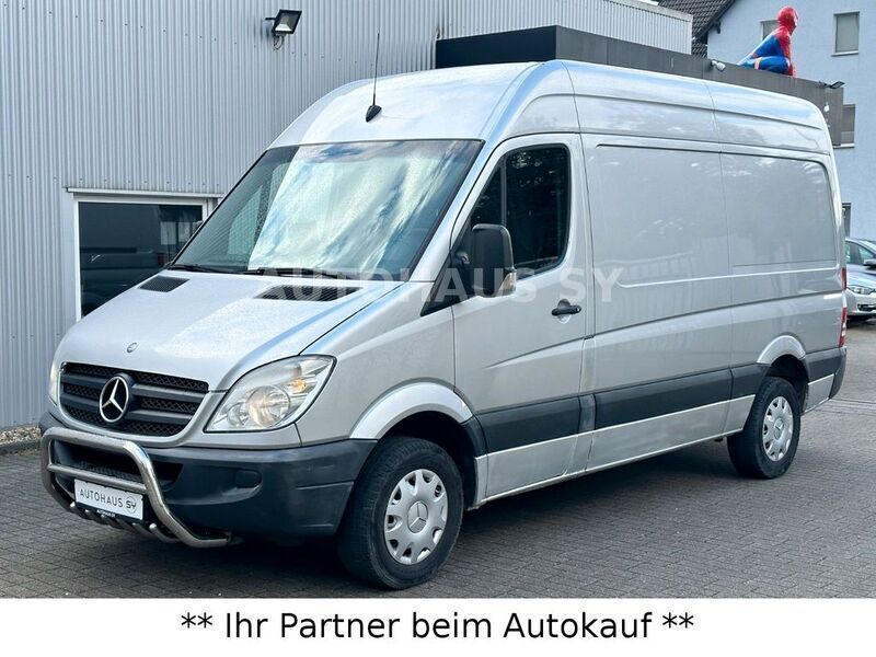 Silber Gebraucht 2010 Mercedes Sprinter Van | 9.950 € (Fairer Preis) - Bild 1/4