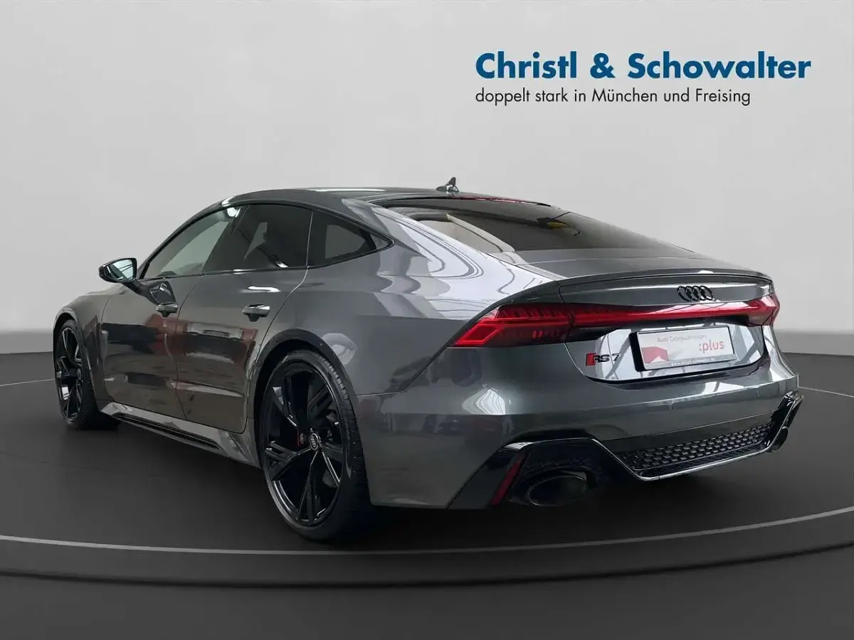 Gebraucht Audi RS7 Sportback Performance 630 PS (463 kW) 2023 Daytonagrau perleffekt Kleinwagen