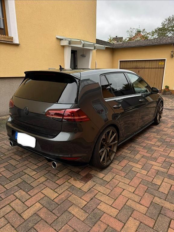 Gebraucht VW Golf VII GTI 230 PS (169 kW) 2016 Grau Limousine