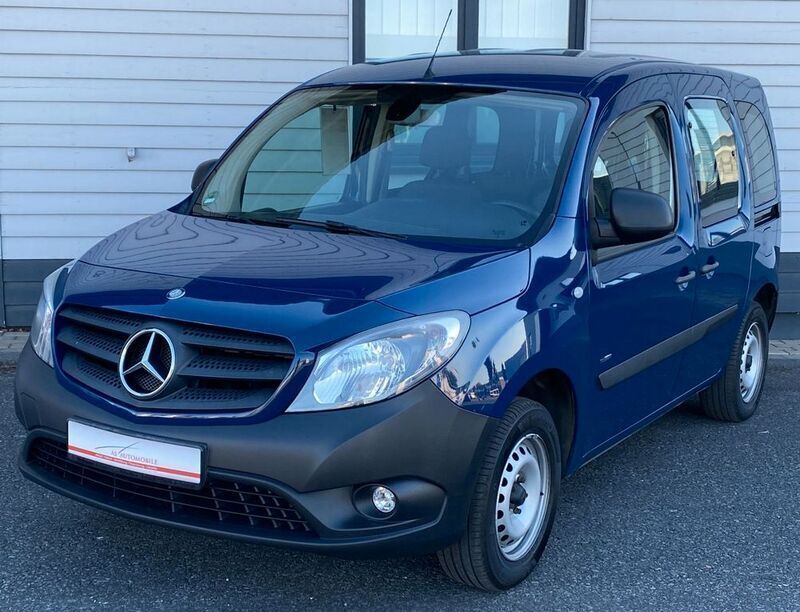 Blau Gebraucht 2016 Mercedes Citan 111 Kombi | 6.600 € (Superpreis) - Bild 1/4