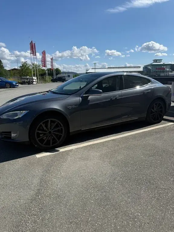 Gebraucht Tesla Model S 269 kW (367 PS) 2014 Grau Kleinwagen