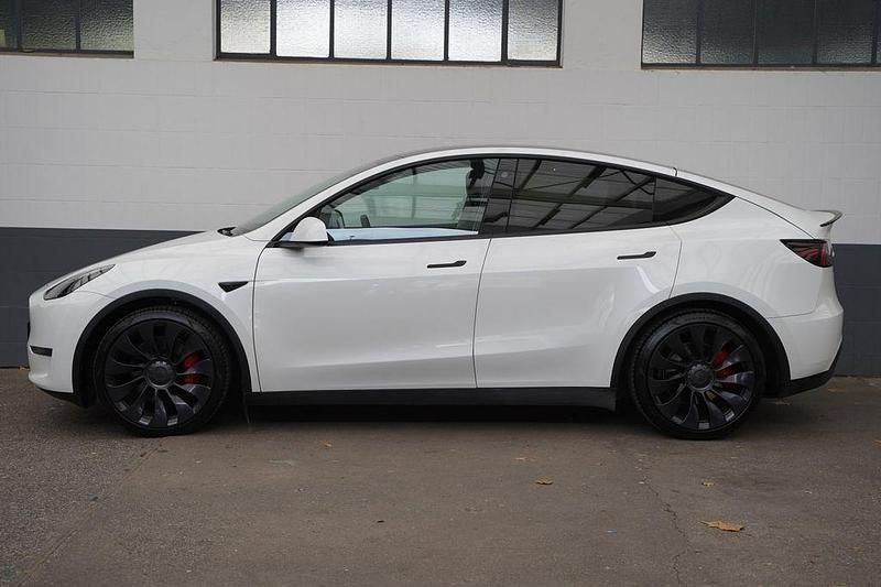 Gebraucht Tesla Model Y Performance 392 kW (534 PS) 2024 Weiß SUV