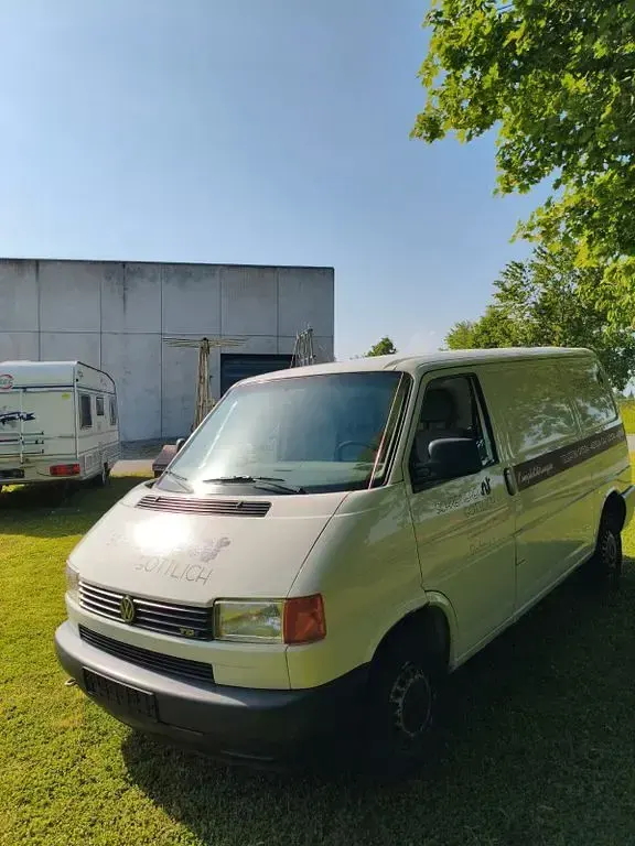 Usata VW Transporter 88 CV (64 kW) 2003 Bianco Furgone