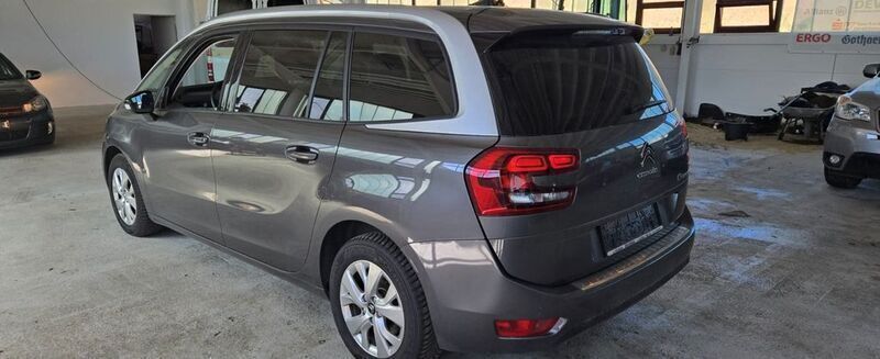 Grau Gebraucht 2022 Citroën C4 SpaceTourer Start Van / Kleinbus | 17.800 € (Guter Preis) - Bild 1/4