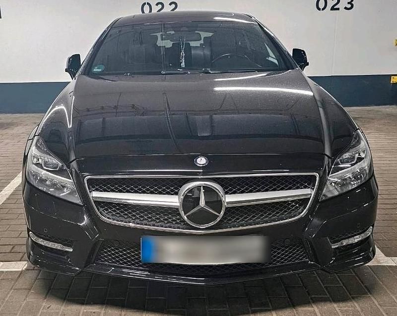Schwarz Gebraucht 2013 Mercedes CLS350 Shooting Brake AMG Kombi | 15.000 € (Guter Preis) - Bild 1/4