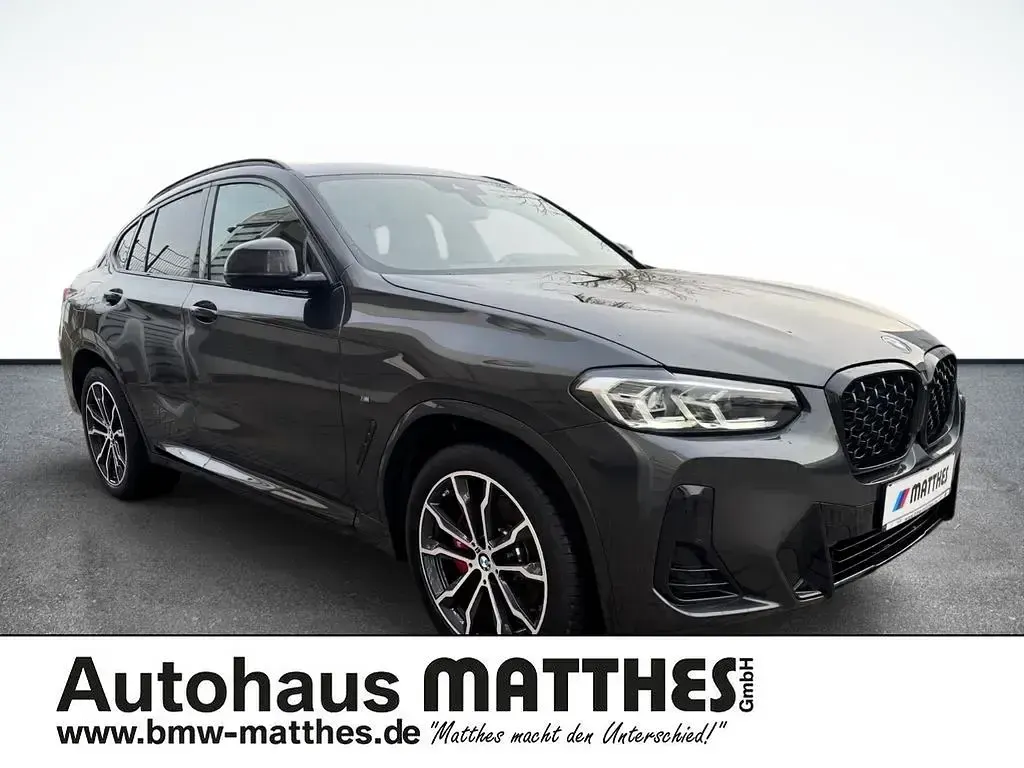 Gebraucht BMW X4 Efficient Dynamics 245 PS (180 kW) 2024 Grau SUV