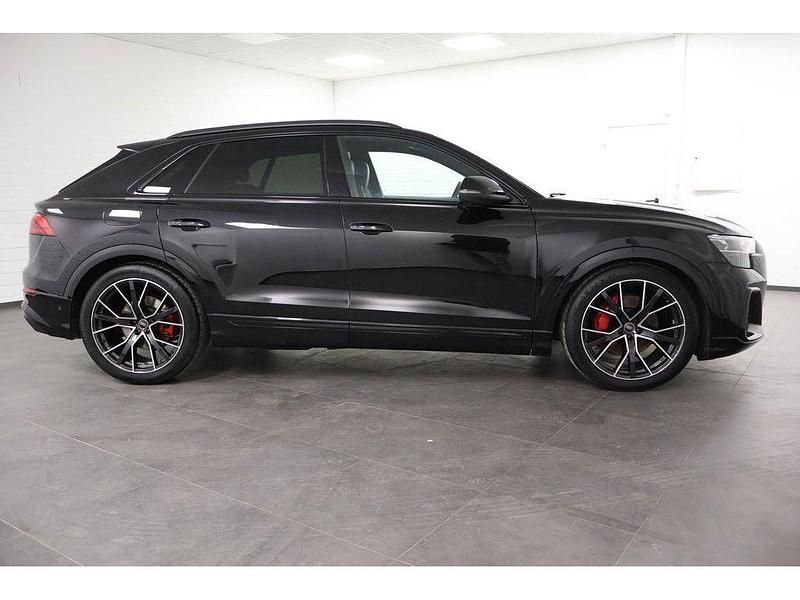 Gebraucht Audi Q8 S-Line 286 PS (210 kW) 2024 Schwarz SUV