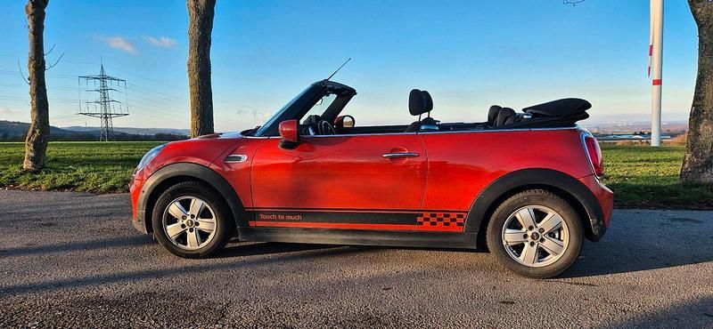 Gebraucht Mini Cooper Cabriolet 136 PS (100 kW) 2021 Orange Cabrio