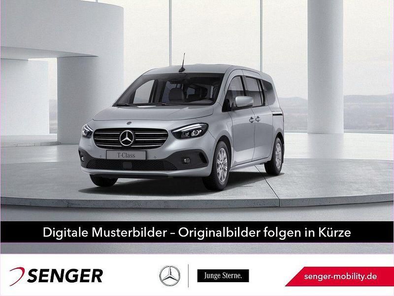 Silber Neu 2025 Mercedes T180 Progressive Van / Kleinbus | 35.950 € - Bild 1/4