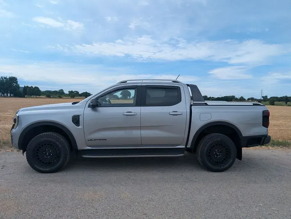 Gebraucht Ford Ranger Wildtrack 241 PS (177 kW) 2025 Silber Pickup