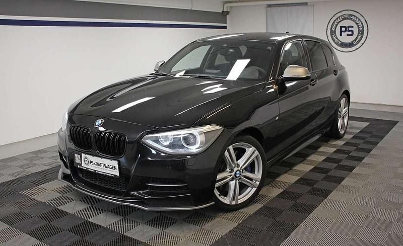 Gebraucht BMW 135 320 PS (235 kW) 2013 Black sapphire metallic Kleinwagen