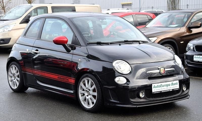 Gebraucht Abarth 500 135 PS (99 kW) 2010 Schwarz Kleinwagen