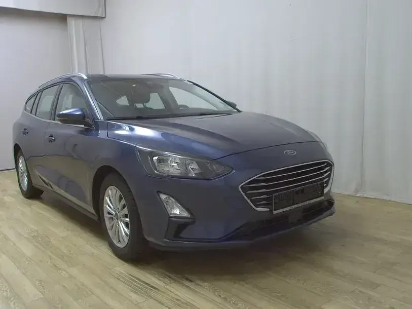 Begagnad Ford Focus Titanium 125 HK (91 kW) 2021 Blå Kombi