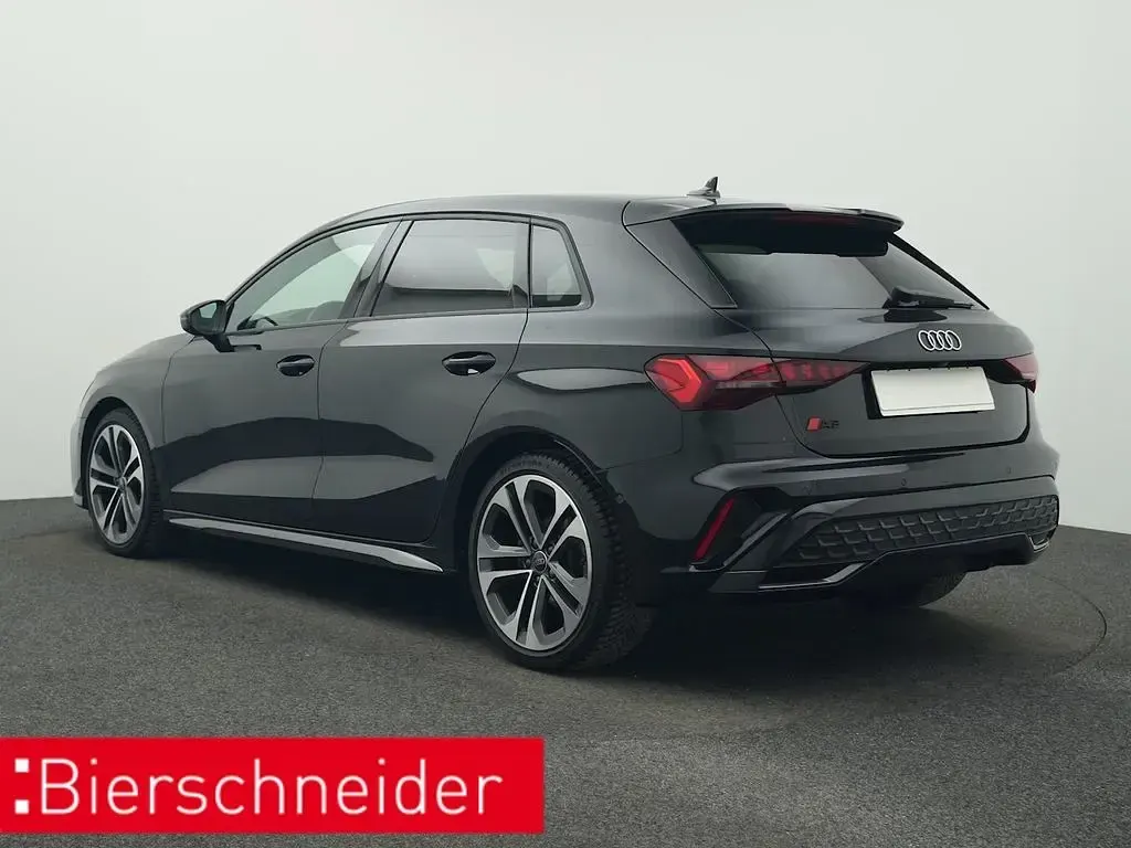 Gebraucht Audi A3 S-Line 150 PS (110 kW) 2024 Schwarz Limousine