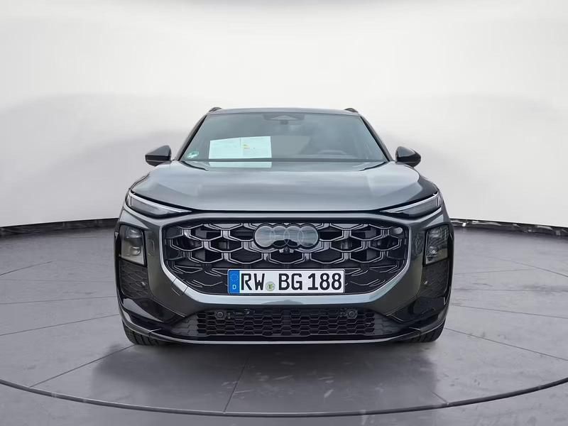 Gebraucht Audi Q3 Sport 265 PS (194 kW) 2025 Grau SUV