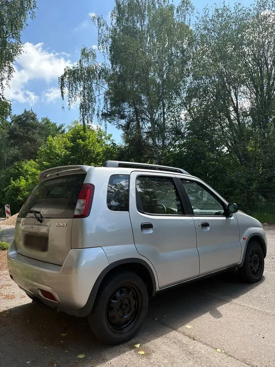Gebraucht Suzuki Ignis 83 PS (61 kW) 2001 Silber Kleinwagen