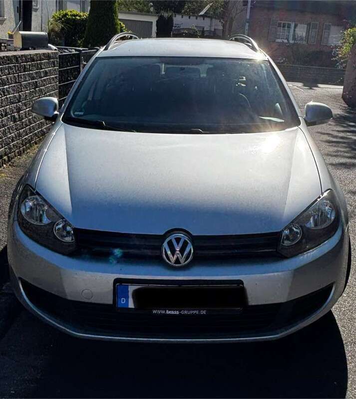 Silber Gebraucht 2011 VW Golf VI Limousine | 3.600 € (Guter Preis) - Bild 1/4