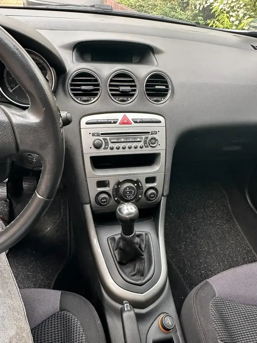 Gebraucht Peugeot 207 120 PS (88 kW) 2007 Grau Kleinwagen