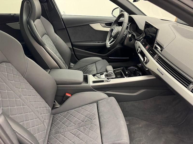 Gebraucht Audi S4 Sport 341 PS (250 kW) 2024 Grau Limousine