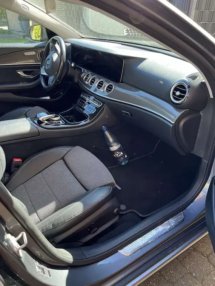 Gebraucht Mercedes E220 All-Terrain Avantgarde 194 PS (142 kW) 2018 Kombi