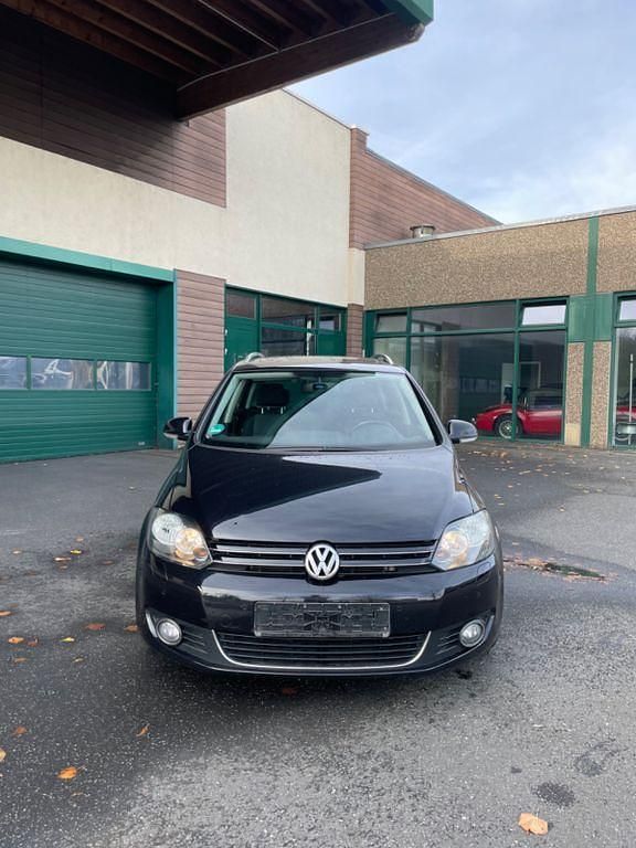 Schwarz Gebraucht 2012 VW Golf VII Style Limousine | 4.970 € (Fairer Preis) - Bild 1/4