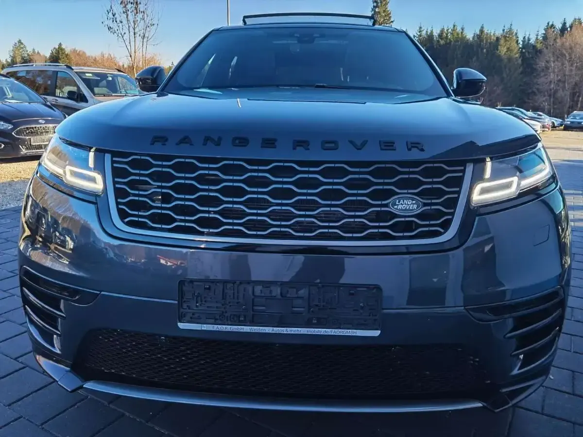 Gebraucht Land Rover Range Rover Velar First Edition 381 PS (280 kW) 2017 Grau SUV