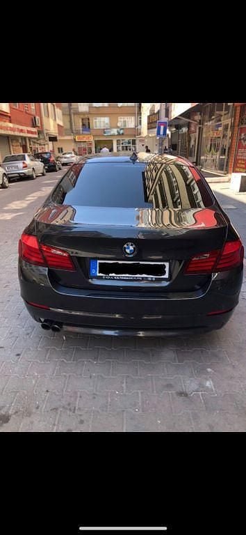 Gebraucht BMW 520 184 PS (135 kW) 2010 Grau Limousine