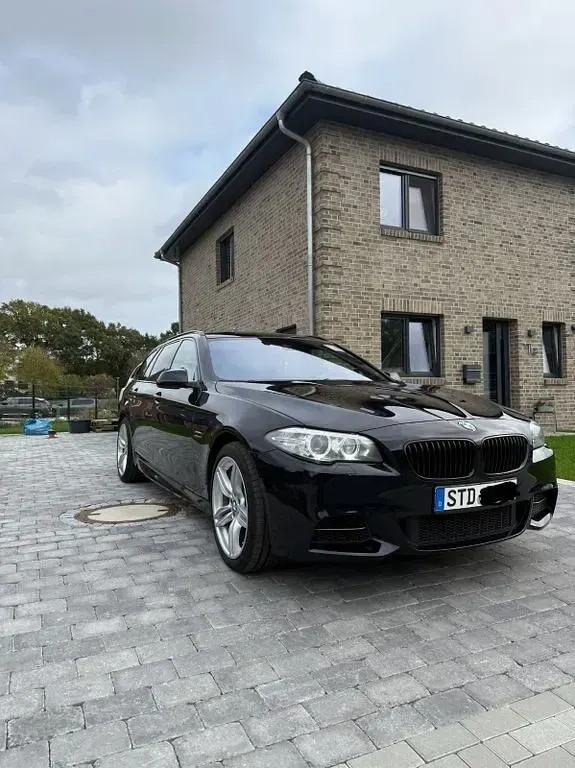 Gebraucht BMW 535 Sport Line 379 PS (278 kW) 2015 Schwarz Limousine