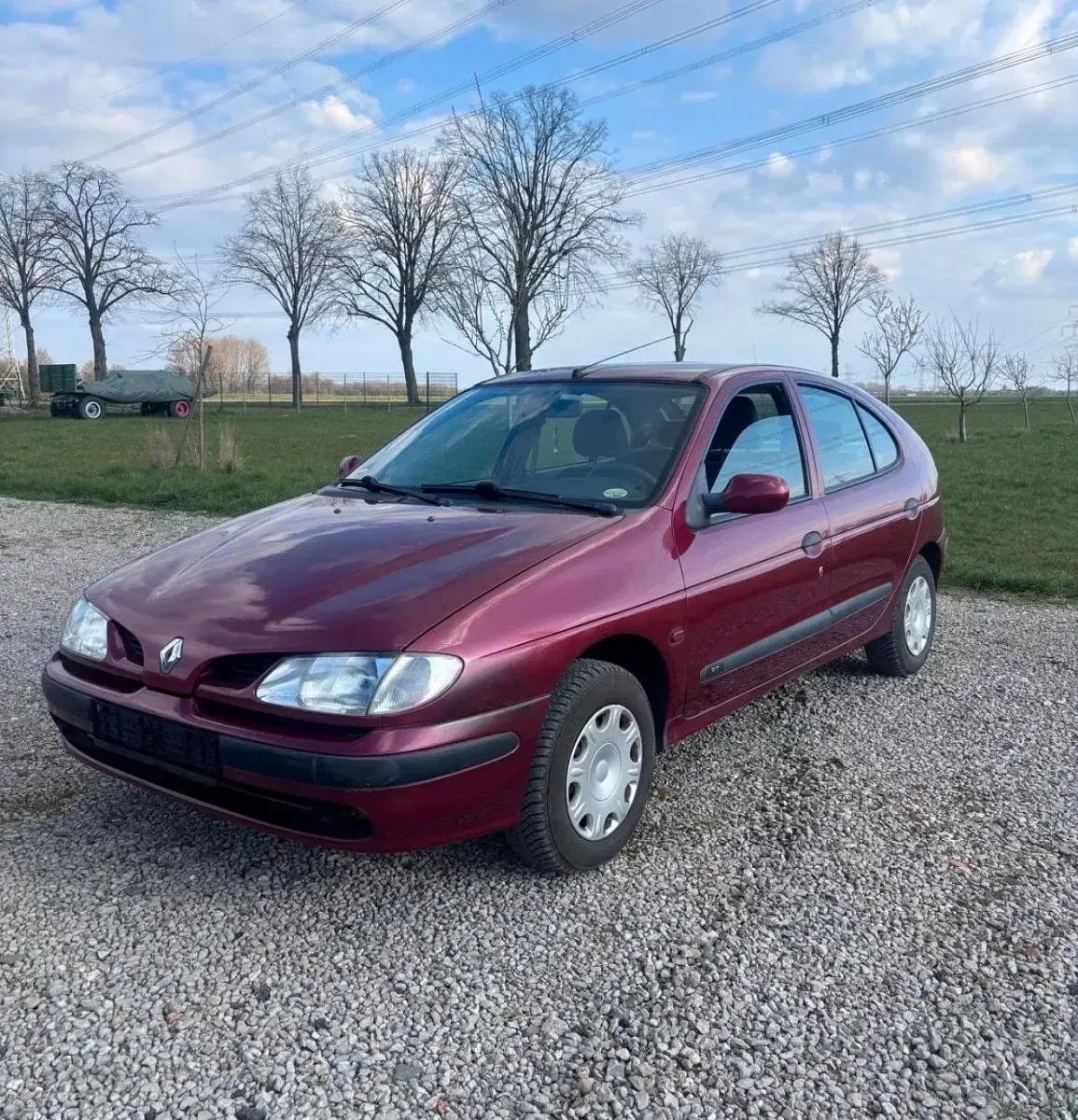 Gebraucht Renault Mégane 75 PS (55 kW) 1997 Rot Limousine