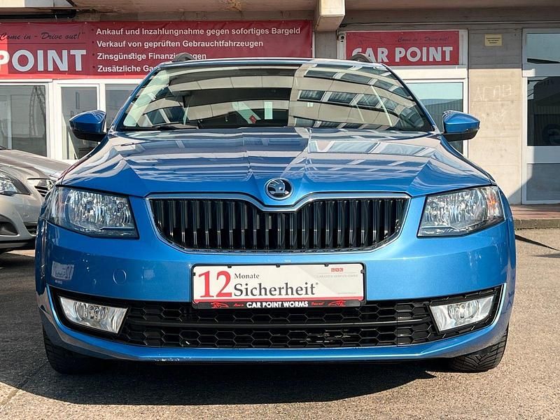 Gebraucht Skoda Octavia 150 PS (110 kW) 2016 Blau Kleinwagen