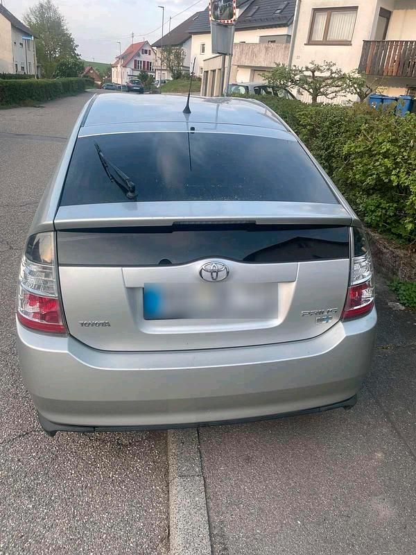 Second-hand Toyota Prius 2005 Gri Hatchback