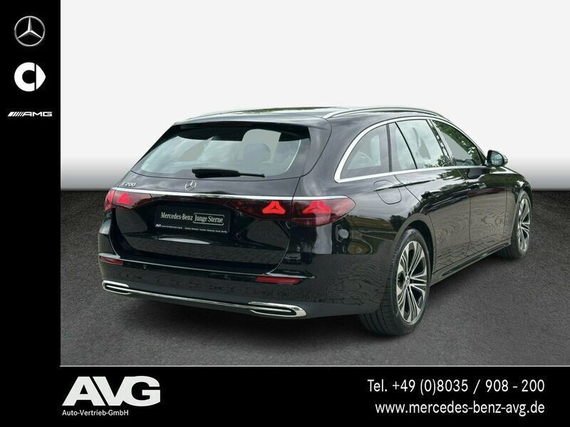 Gebraucht Mercedes E200 Avantgarde 204 PS (150 kW) 2024 Schwarz Limousine