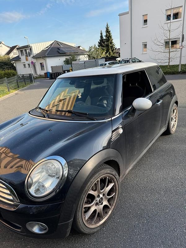 Gebraucht Mini Cooper 120 PS (88 kW) 2006 Schwarz Kleinwagen