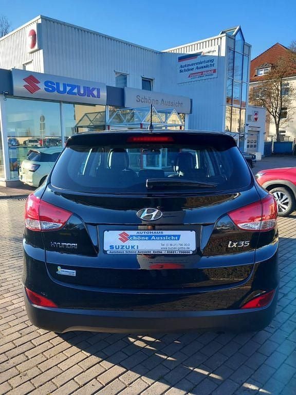 Gebraucht Hyundai ix35 135 PS (99 kW) 2016 Schwarz SUV