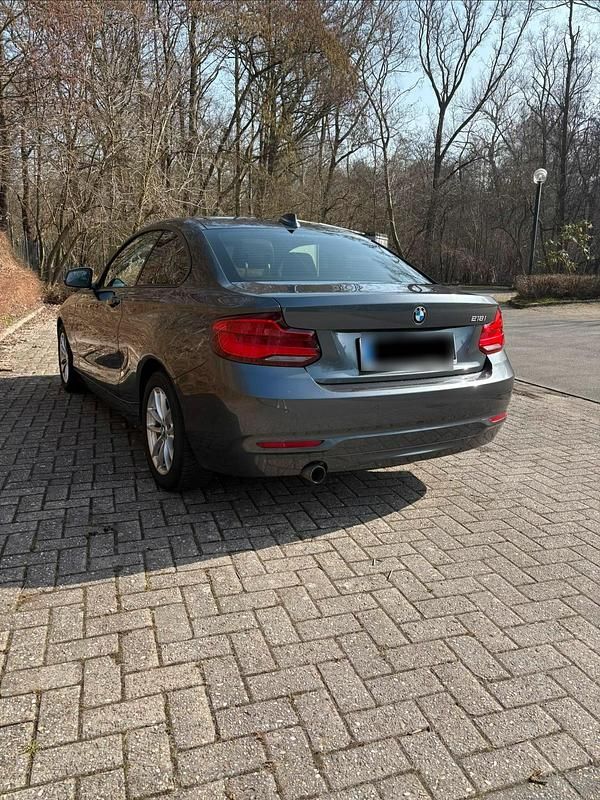 Gebraucht BMW 218 136 PS (100 kW) 2017 Grau Coupé