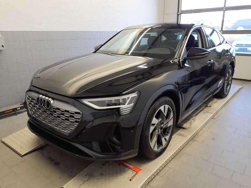 Gebraucht Audi e-tron Sportback Advanced Plus 250 kW (340 PS) 2023 Mythosschwarz metallic SUV