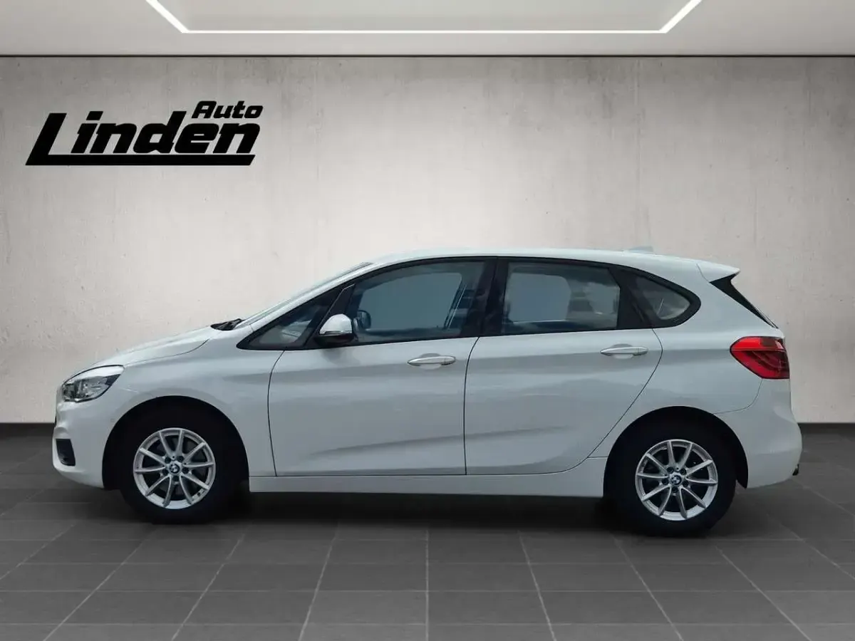 Gebraucht BMW 220 192 PS (141 kW) 2016 Alpinweiss iii Van / Kleinbus