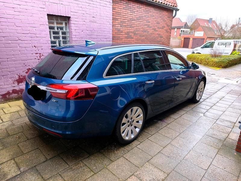 Gebraucht Opel Insignia 170 PS (125 kW) 2017 Blau Kombi