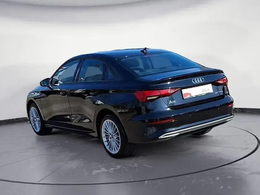 Używany Audi A3 Advanced Plus 110 KM (80 kW) 2021 Czarny Sedan/Limuzyna
