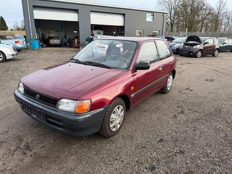 Rot Gebraucht 1993 Toyota Starlet XLi Kleinwagen | 1.880 € - Bild 1/4