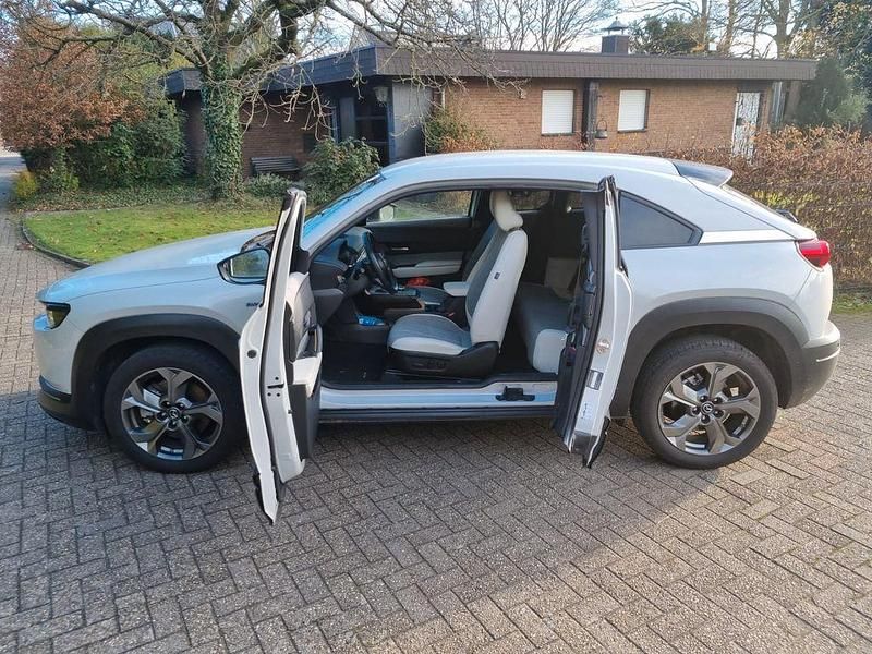 Gebraucht Mazda MX30 Ad'Vantage 106 kW (145 PS) 2023 Grau SUV