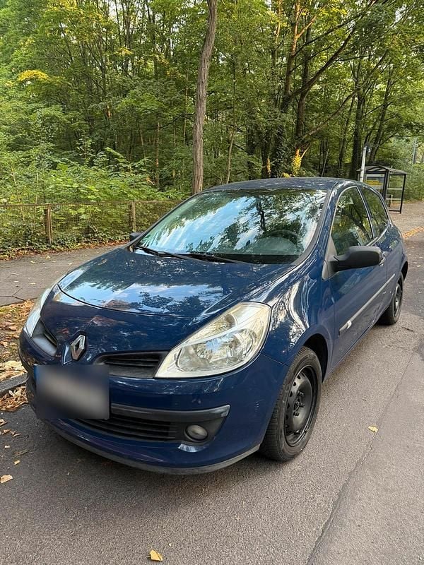 Gebraucht Renault Clio II 80 PS (58 kW) 2006 Blau Kleinwagen