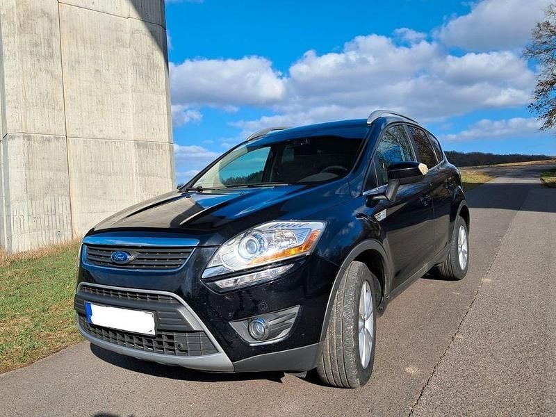 Gebraucht Ford Kuga Titanium 163 PS (119 kW) 2012 Schwarz SUV
