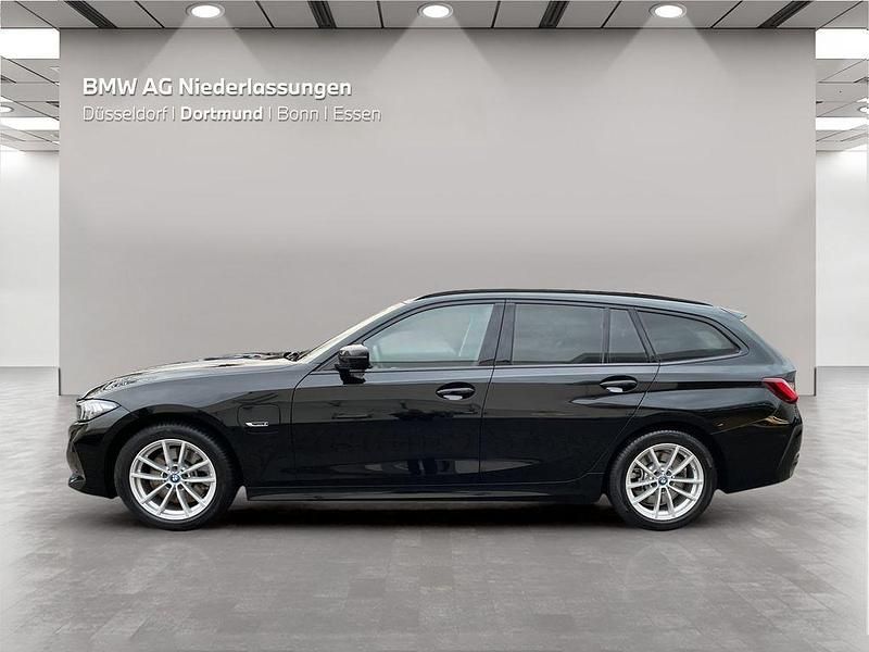 Gebraucht BMW 320e 204 PS (150 kW) 2022 Schwarz Kombi