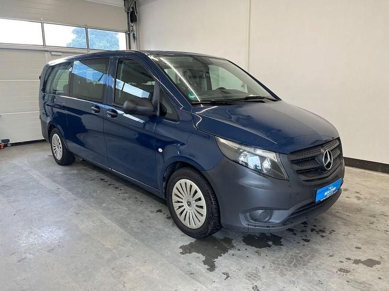 Gebraucht Mercedes Vito 136 PS (100 kW) 2022 Stahlblau Van