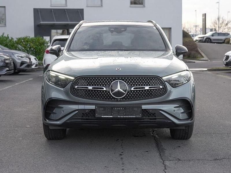 Gebraucht Mercedes GLC400d AMG 381 PS (280 kW) 2025 Verdesilber metallic SUV