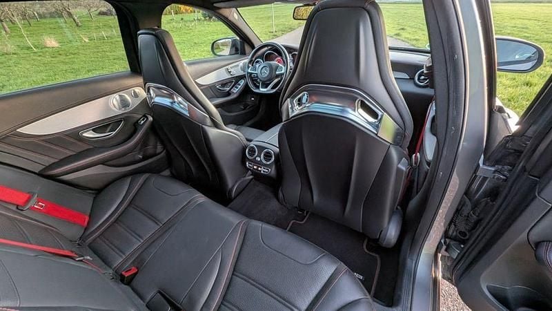 Grau Gebraucht 2016 Mercedes C450 AMG AMG Limousine | 27.000 € (Fairer Preis) - Bild 1/4