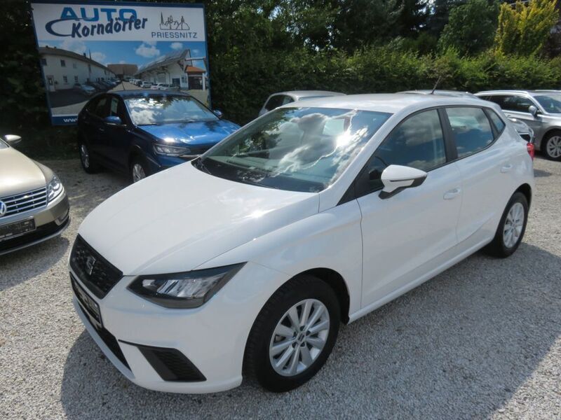 Weiß Gebraucht 2023 Seat Ibiza Style Limousine | 15.950 € (Fairer Preis) - Bild 1/4